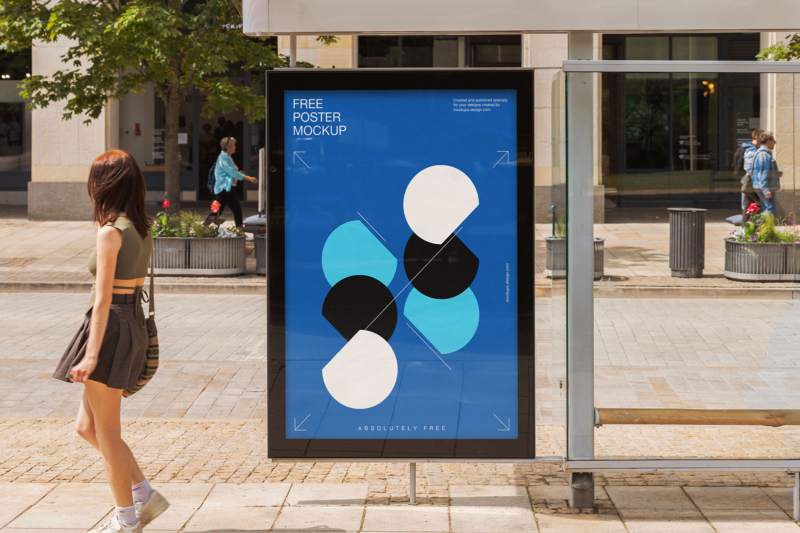 公交站广告牌PSD模型样机 bus stop citylight mockup