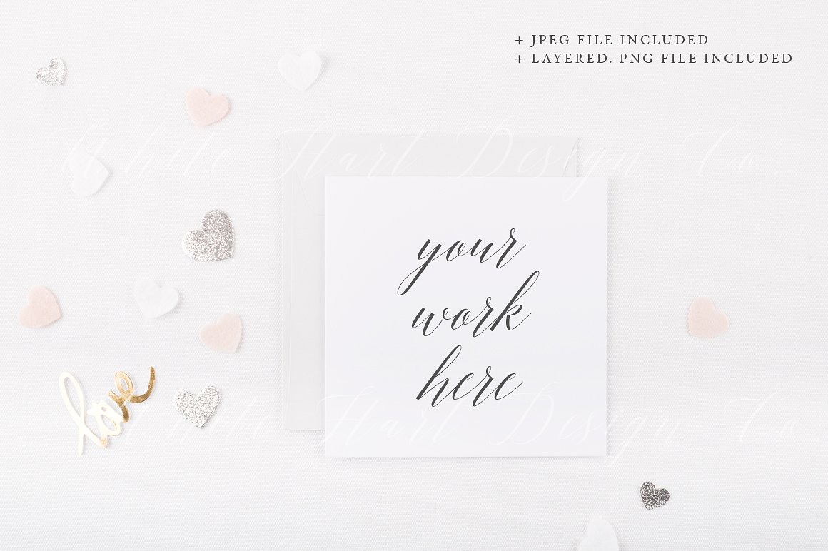 方框样机模型 Square card mock up – hearts