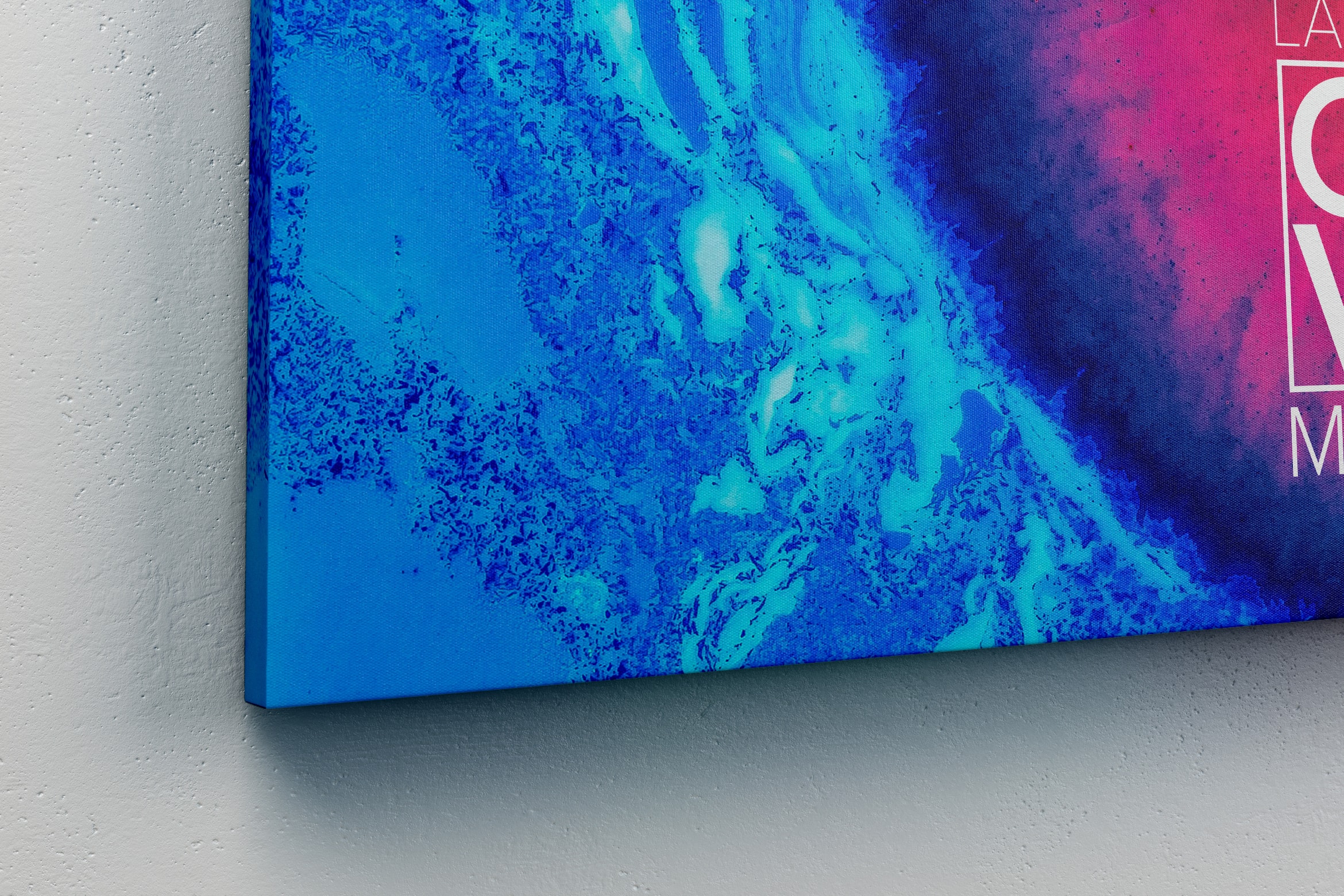 油画画布样机素材 Landscape Canvas Frame Mockup Hanging on Wall in Perspective